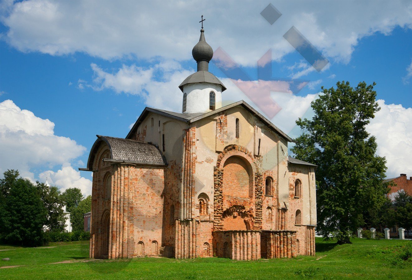 Храм Параскевы Пятницы на Торгу в Новгороде