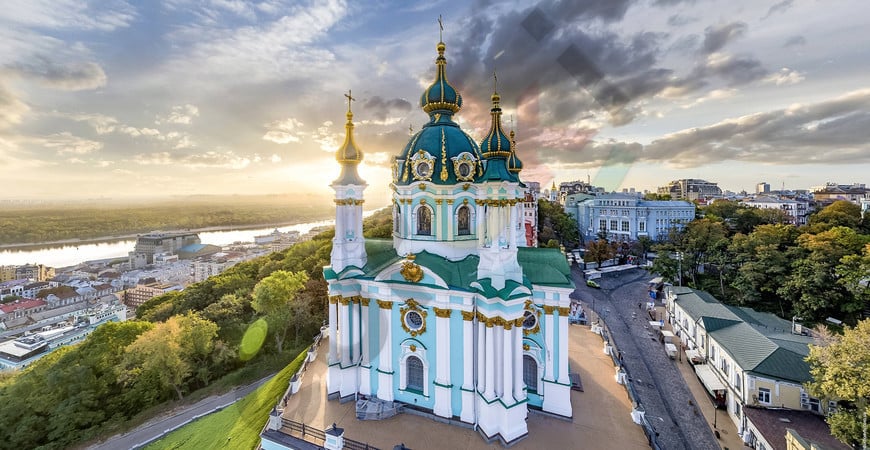 Андреевская церковь в Киеве. Отели рядом, фото, видео, отзывы, где находится, как добраться - Туристер. Ру